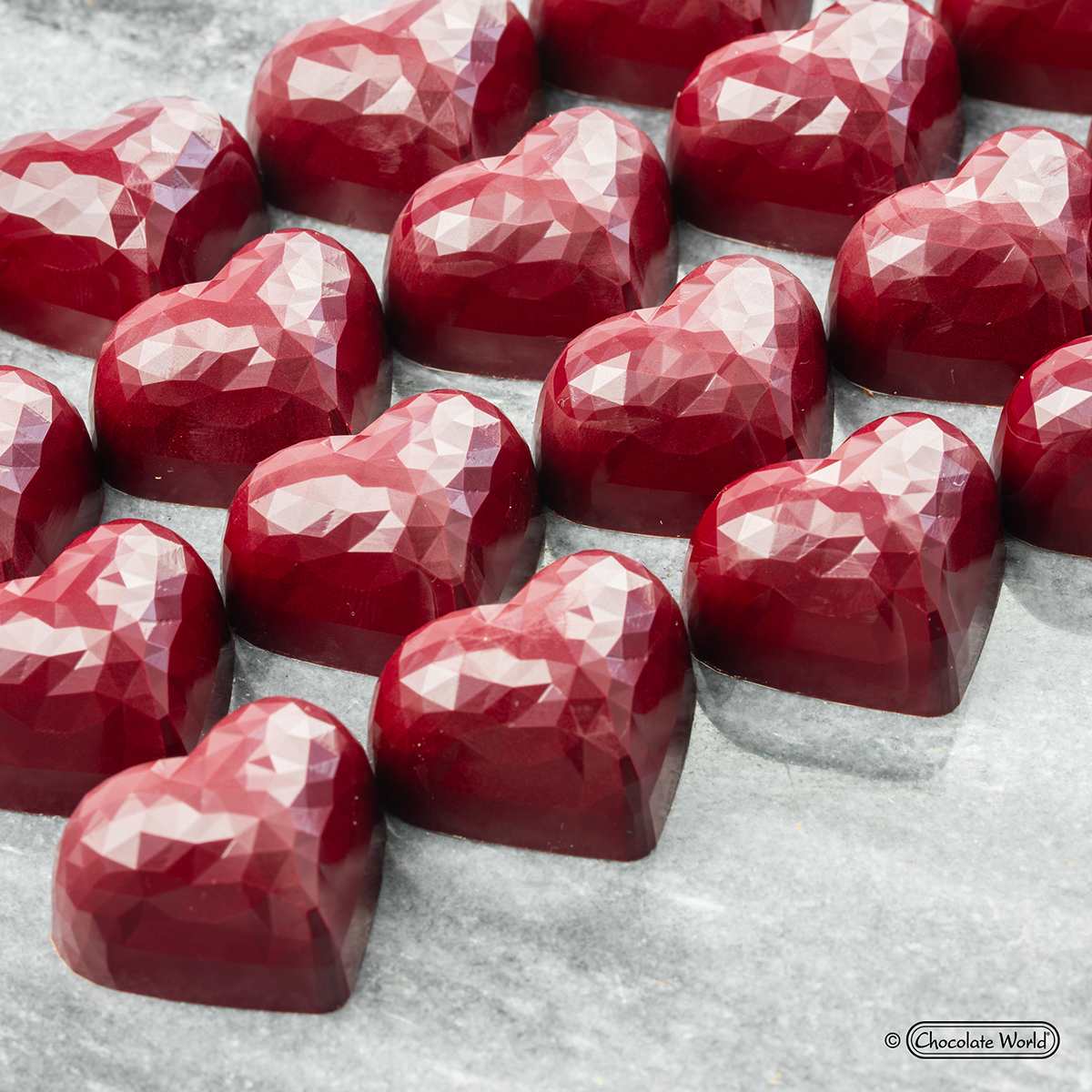CW1913 Facetted Heart Chocolate Mould 13g