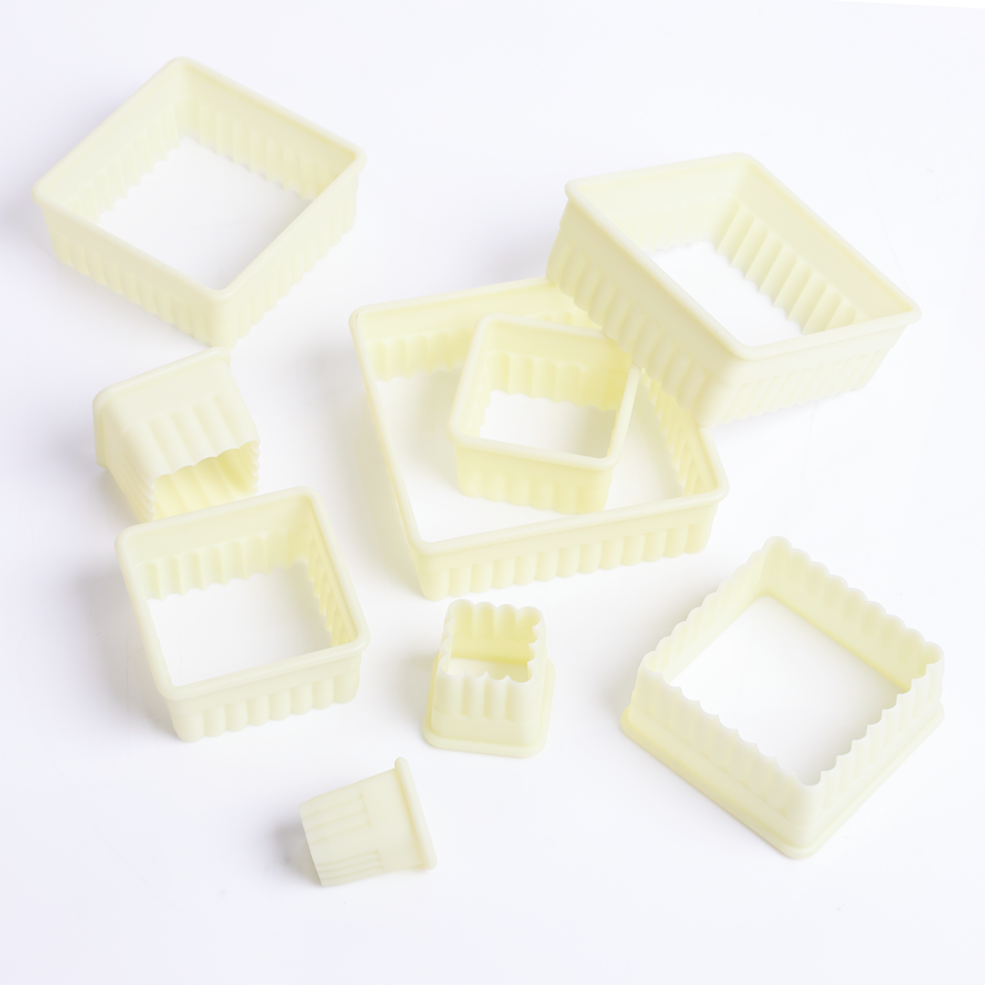 Scalloped Square Nylon Cookie Cutters